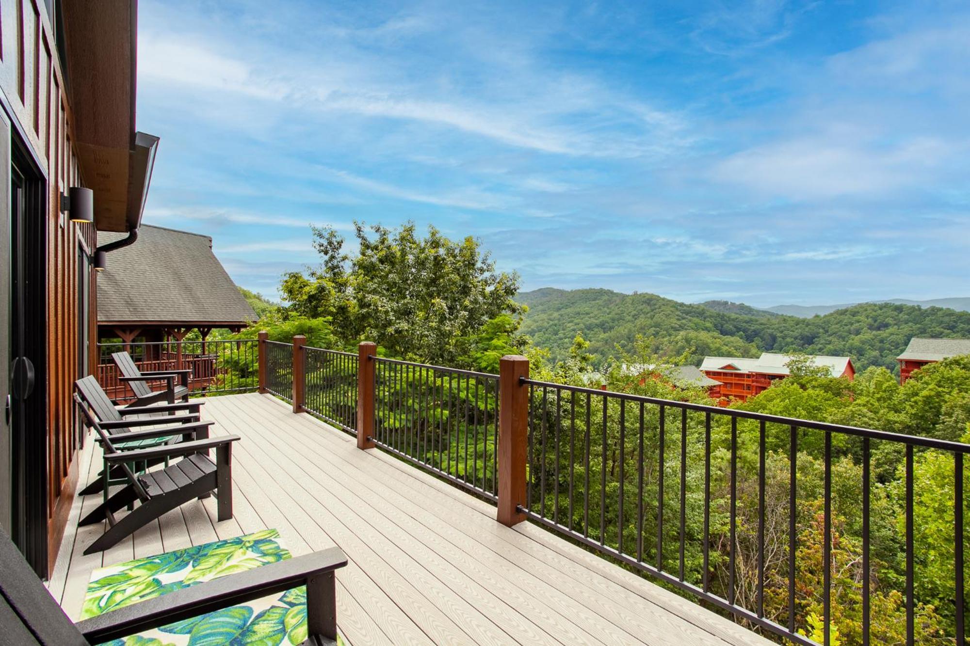 Bearly Haus -Views, Hot Tub, Pool & Xbox! Villa Pigeon Forge Ngoại thất bức ảnh